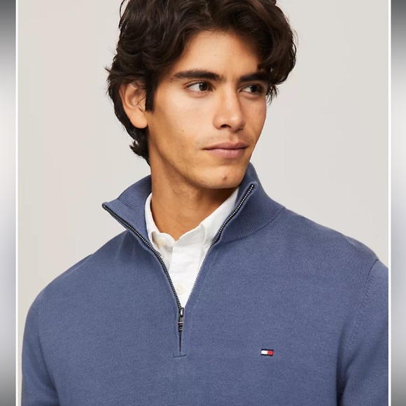 TOMMY HILFIGER
FLAG LOGO QUARTER-ZIP SWEATER - Picture 3 of 3